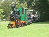 Le petit train du jardin d'acclimatation de Paris.