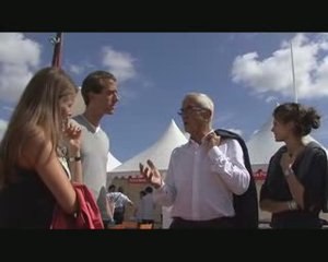 Martin Malvy rencontre des jeunes sur les bourses étudiantes