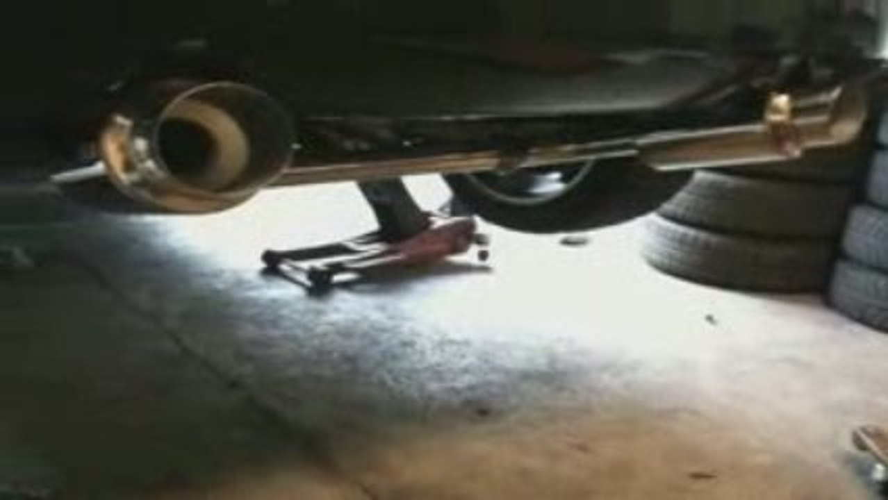 Nissan 350z Invidia N1 stock sans sourdine