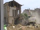 Vidéo-04 démolition rue des remparts fleurance 32