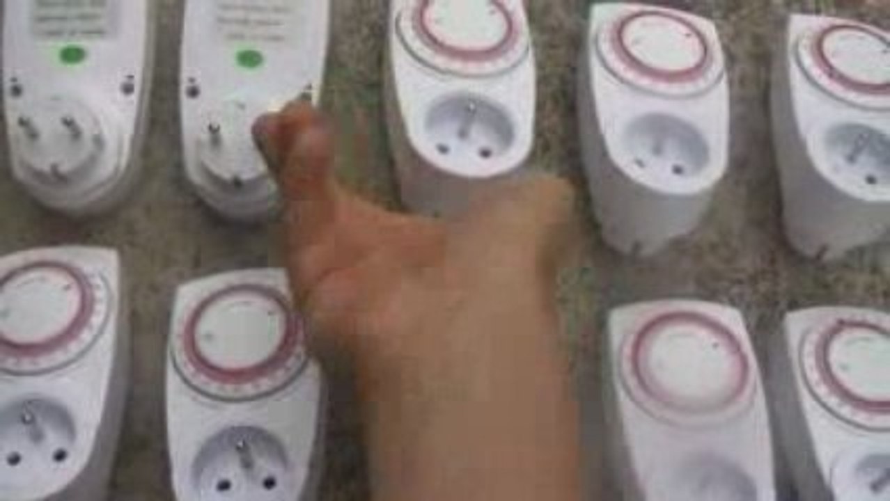 Timers without ground plug
