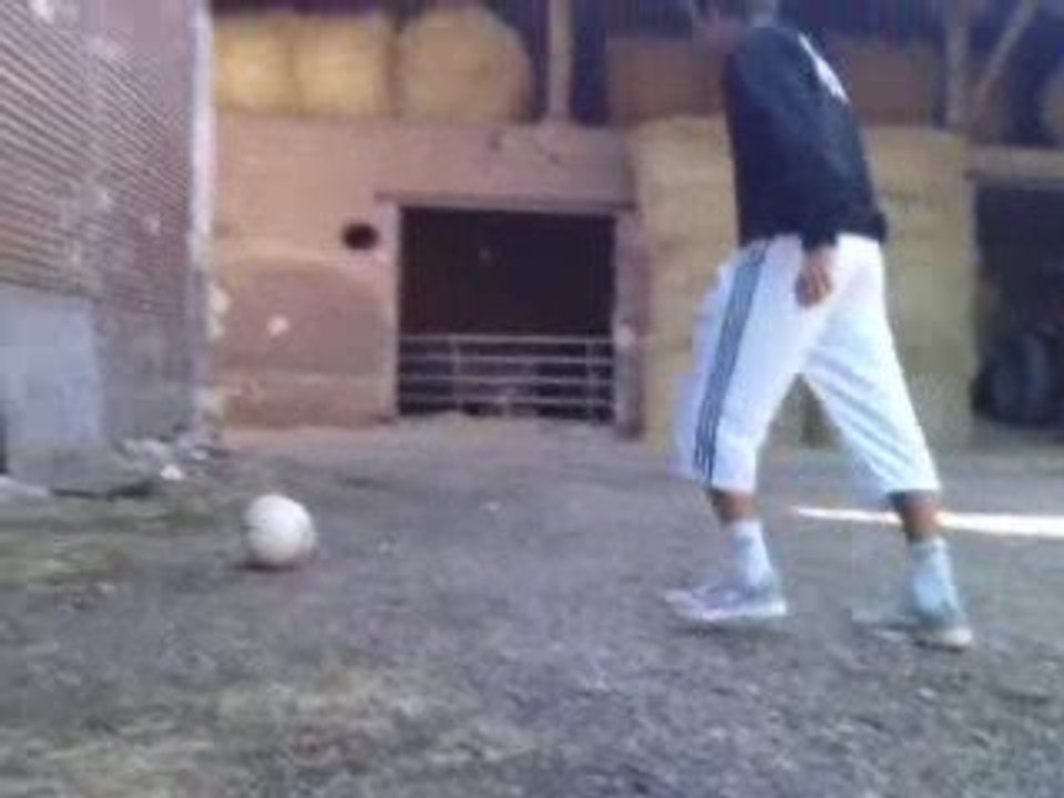 remi gaillard de l'oise met la balle ou tu veux