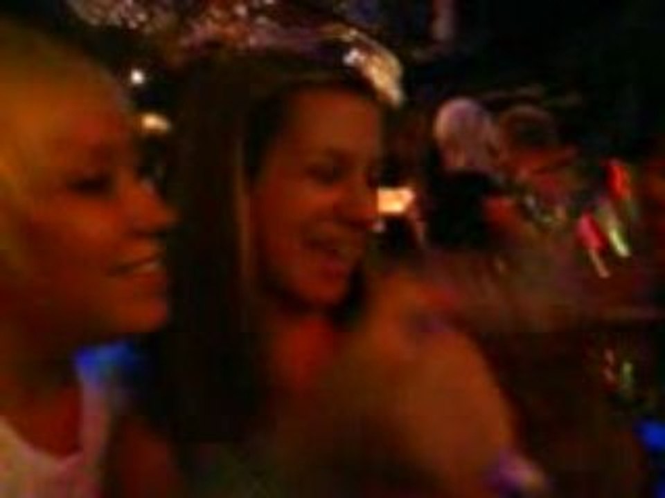 Me and the girls at Queens Garden in Alanya :)