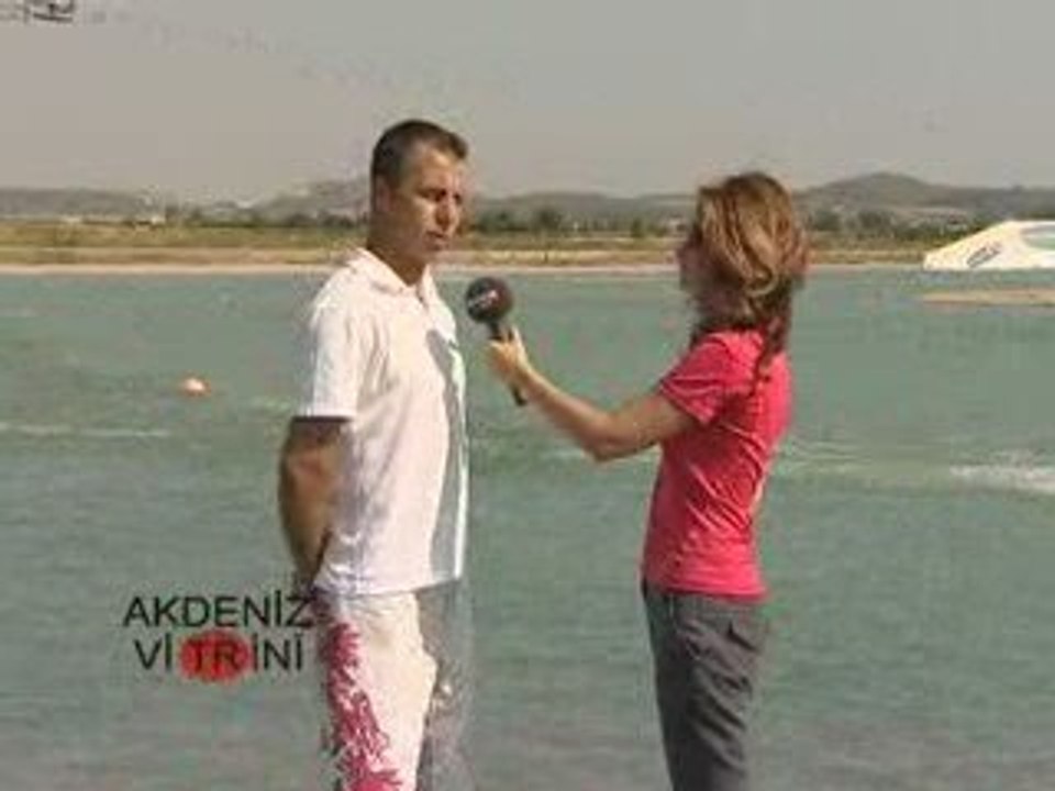 Akdeniz Vitrini Kablolu Su Kayağı hip-notics'de