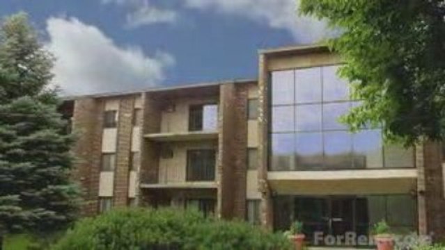 Cedar Hills Apartments in Minnetonka, MN