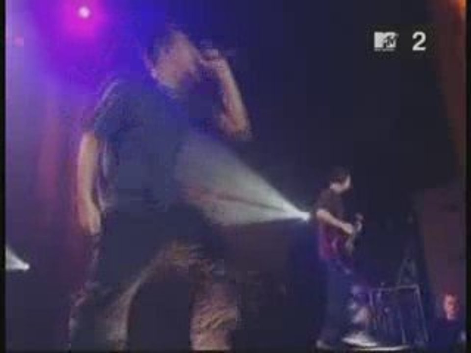 Linkin Park - Papercut Live @MTV2 - HQ