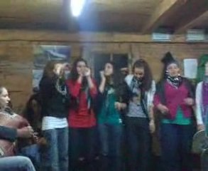 aklakit kızlar korosu-2009-kavrun.tr.gg