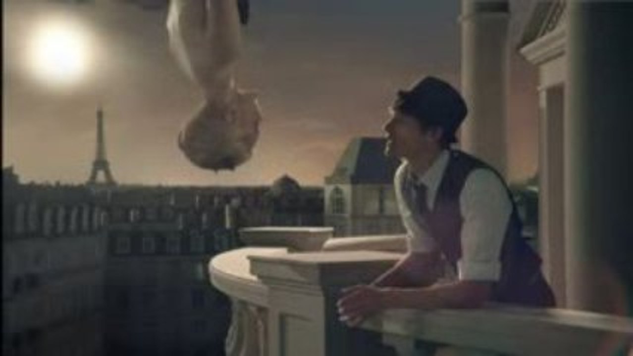 pub Ricci Ricci de Nina Ricci 2009