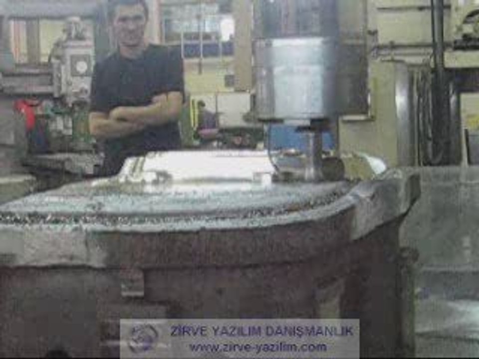 NCBrain ile optimize edilerek işlenen oto kapı kalıbı