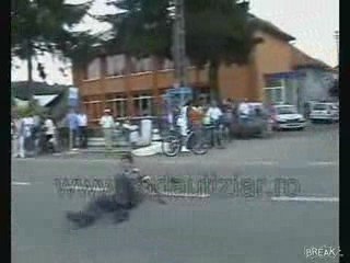 Régis joue avec un cheval [fun]