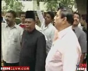 Taslima Nasreen attacked