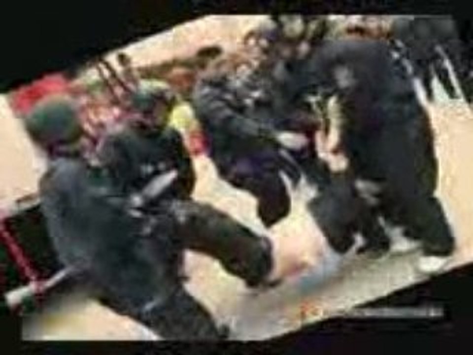 Kidnapper falls_mpeg4
