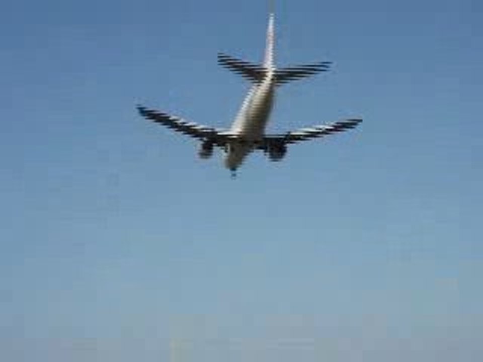 Survol et atterrissage à Nantes