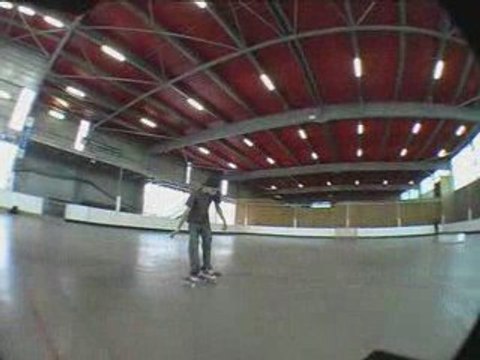 La rue est vers l'image 2009(La rue est sous la pluie)