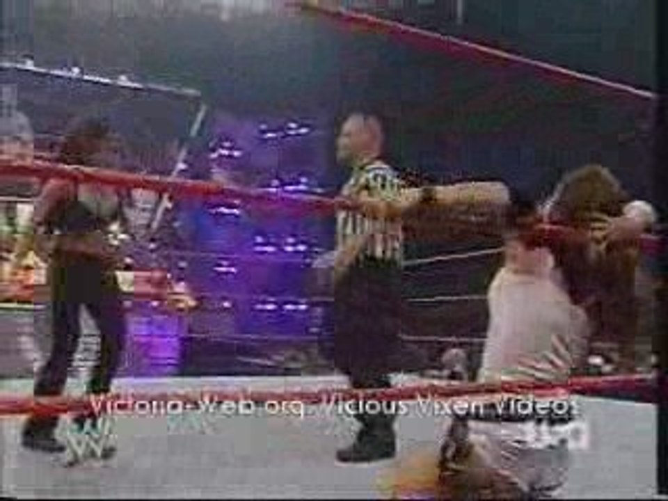 RAW - 01-01-07 - Maria V.S Melina