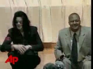 Paris hugs Mike