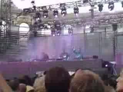 Concert Prodigy et Birdy Nam nam aux arènes de Nimes