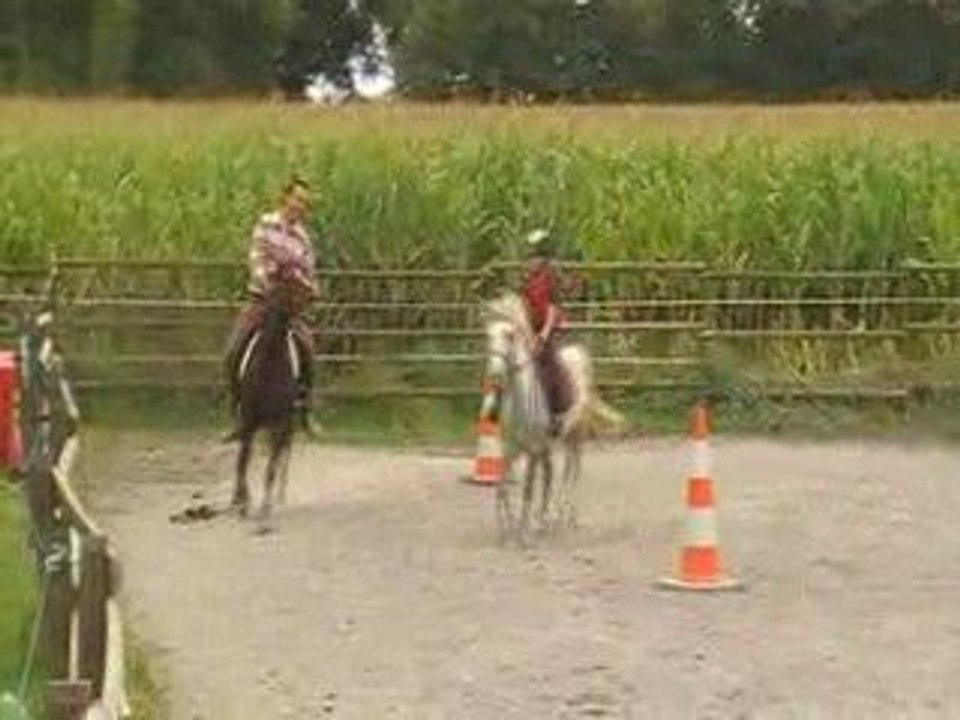 Maë et son 'moniteur' mdrrrrrrrrr