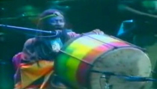 Bunny Wailer - Old Dragon (Live)