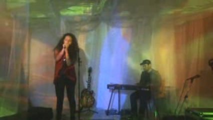 INES Live: Stunning Piano & Vocal Performance 🎹🎤