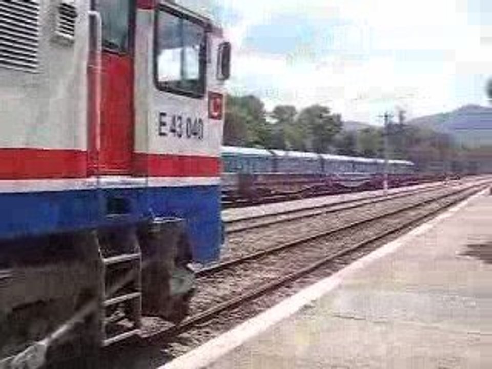 E43040 - E43042 BILECIK TREN