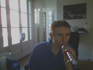 Wiwi égratigne "L'homme sans âge"