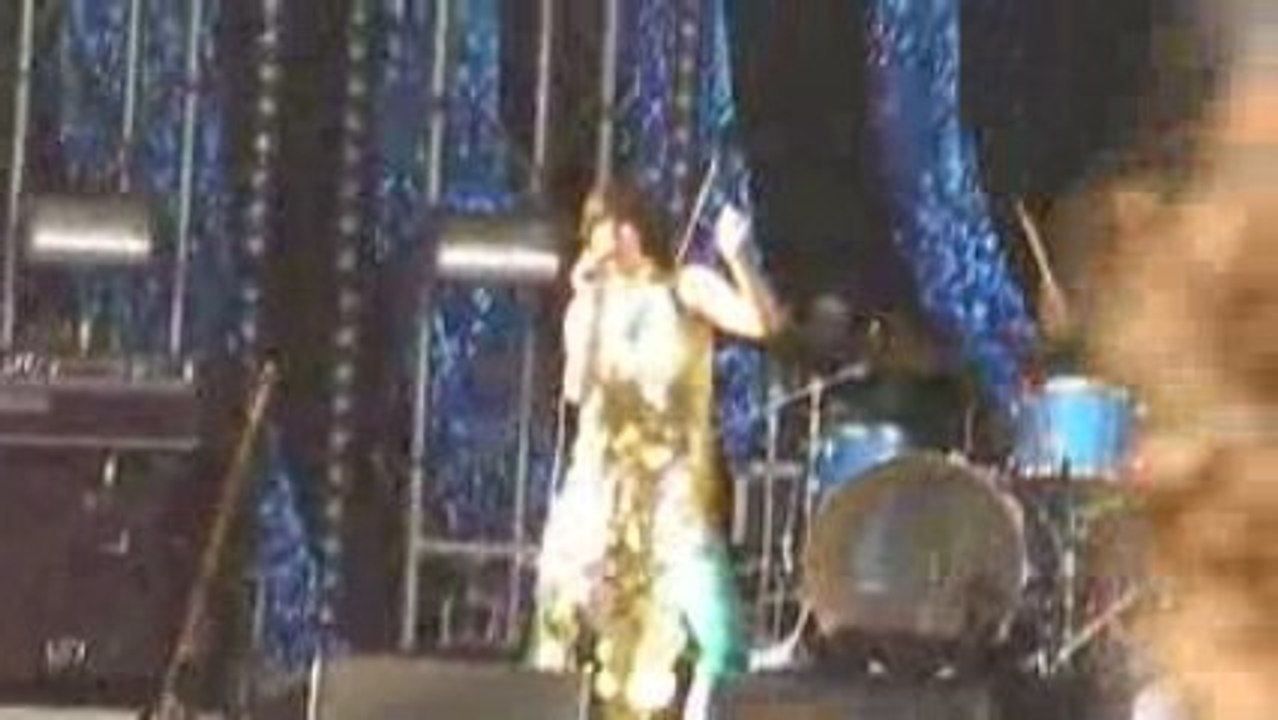 Yeah Yeah Yeahs #1