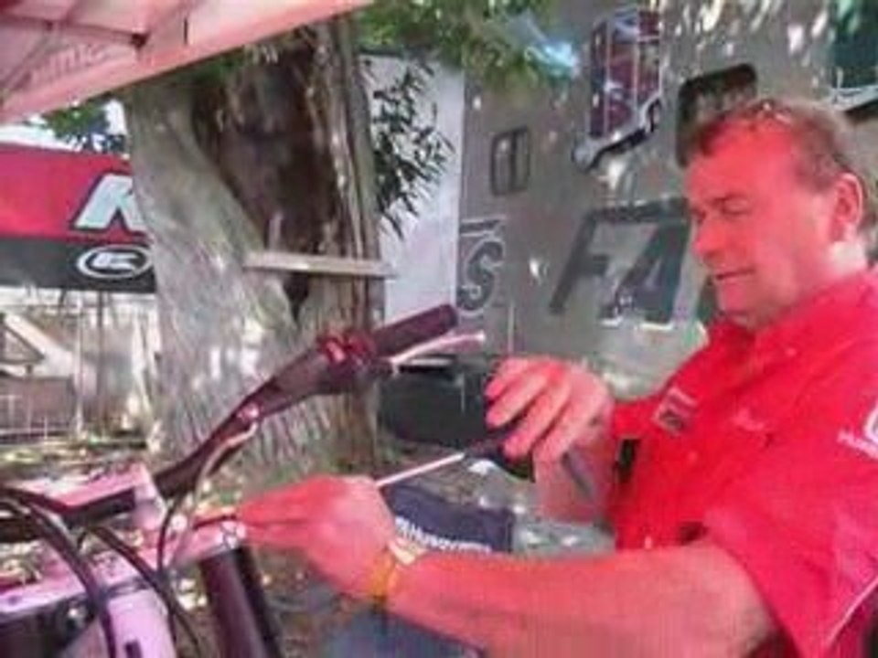 Essai Husqvarna 250 TC 2010 au Kenny festival 2009