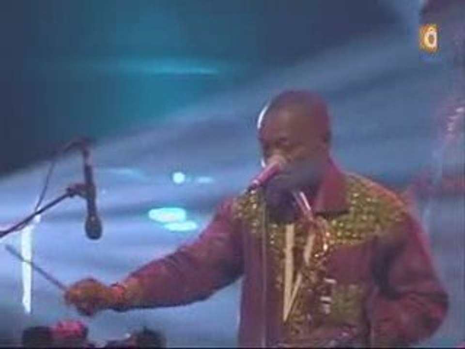 POLY RYTHMO et ses rythmiques funk, soul, afrobeat, vaudous