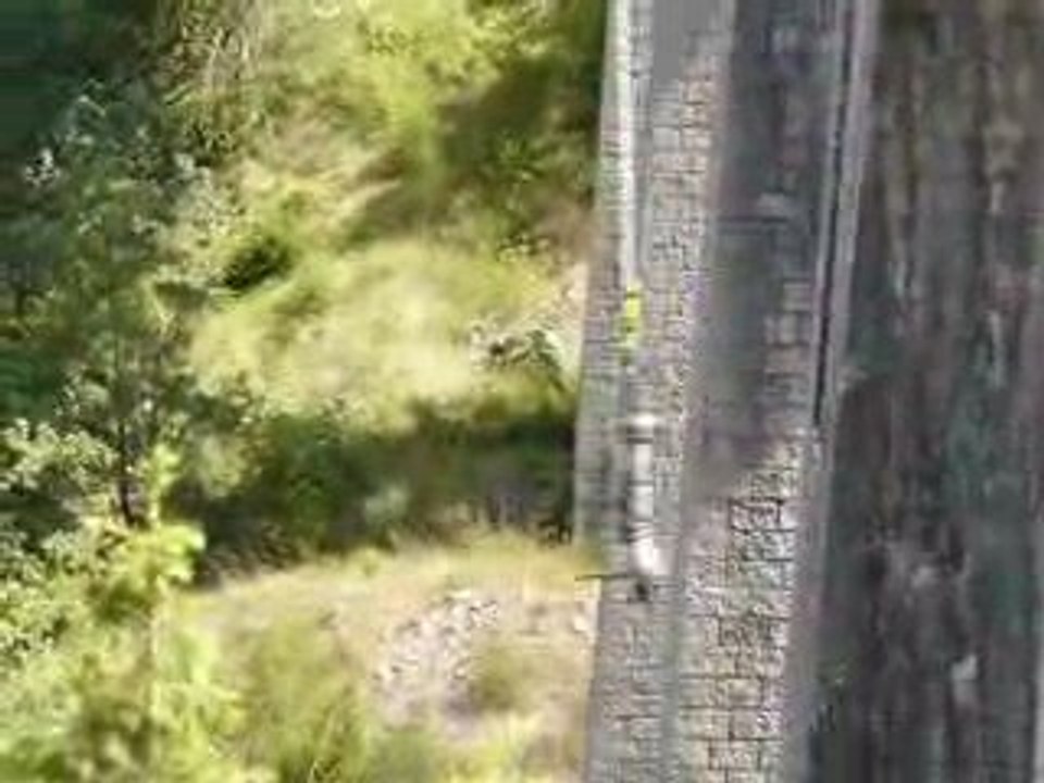 SAUT ELASTIQUE