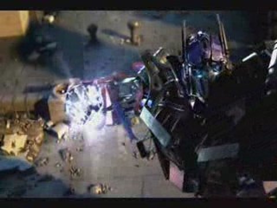 Optimus Prime vs Megatron (Transformers Game)