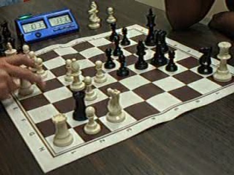 ECHECS : STEPH 0 VS 1 TONY (CLASSE A 2009)