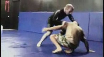 Rick Estrada And Anthony Rolling 4-11-06 - Subfighter MMA