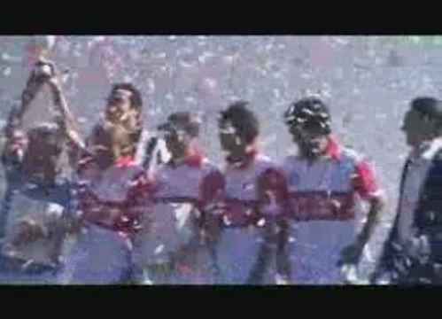 Chic c'est la crise: saint-tropez, russie...ump, medef