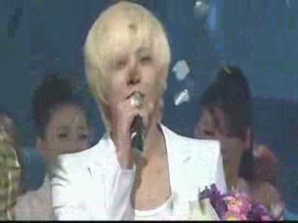G-DRAGON - Win + Encore (Sbs popular song) 6.09.2009