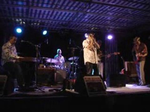 Flyin' Saucers - Macau - 05 09 2009 - 04