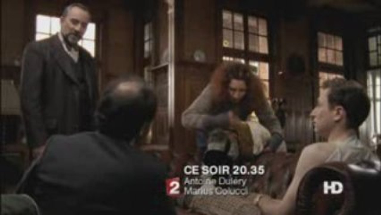 LES PETITS MEURTRES D'AGATHA CHRISTIE - LA PLUME EMPOISONNEE