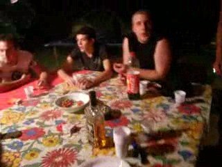 ono et john prepare a manger XD