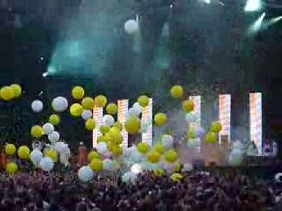 The Flaming Lips - Race for the prize
