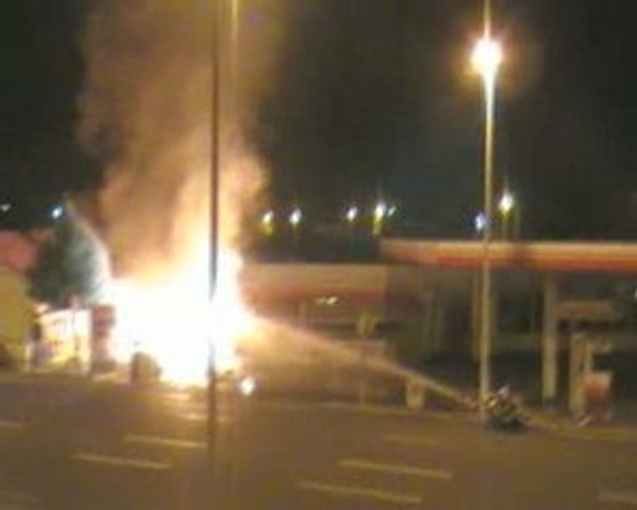 INCENDIE ARCACHON Station AVIA