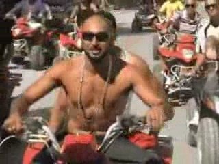 KARKADAN avec la gang TUNISI 2009 – Un Retour Inoubliable 🎶