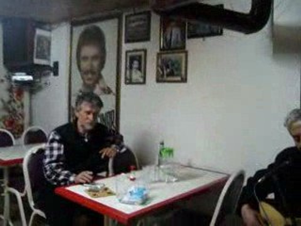 Kara sali (Yildiray-Cinar)