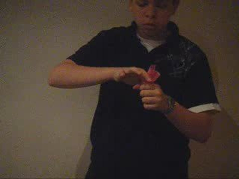 le foulard, disparue !