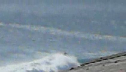 Gros swell a Uluwatu Bali 16/08/09