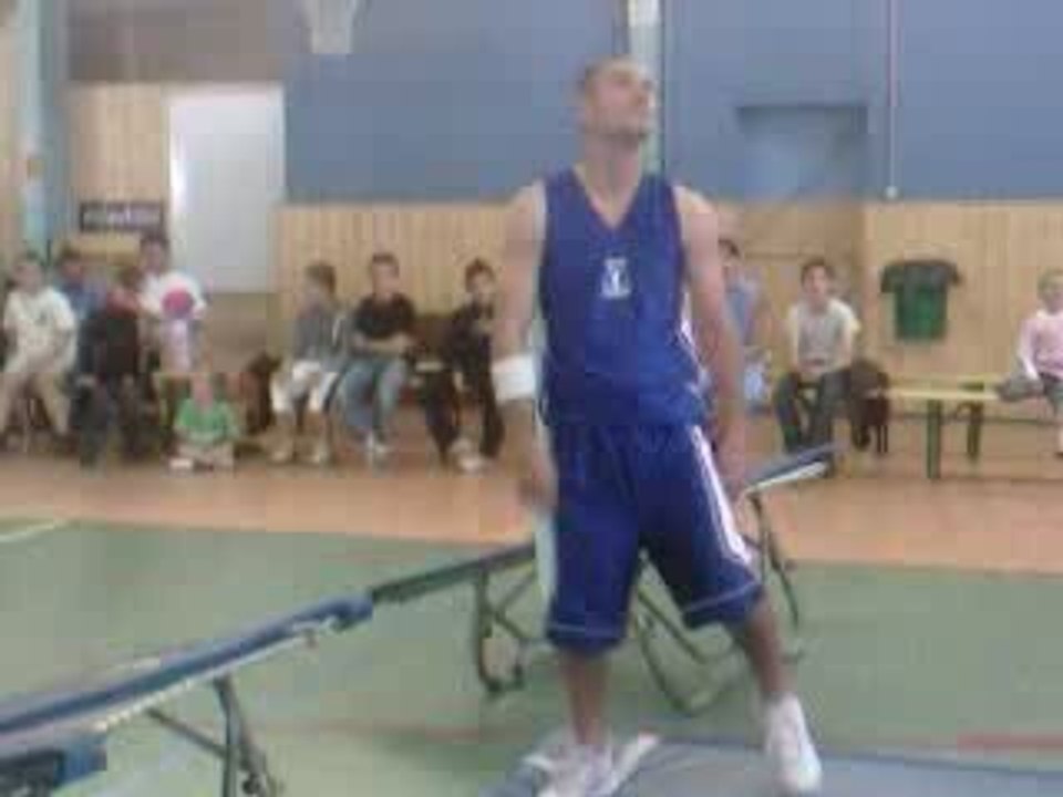 selection des champion de saut faite par les crazy dunkers