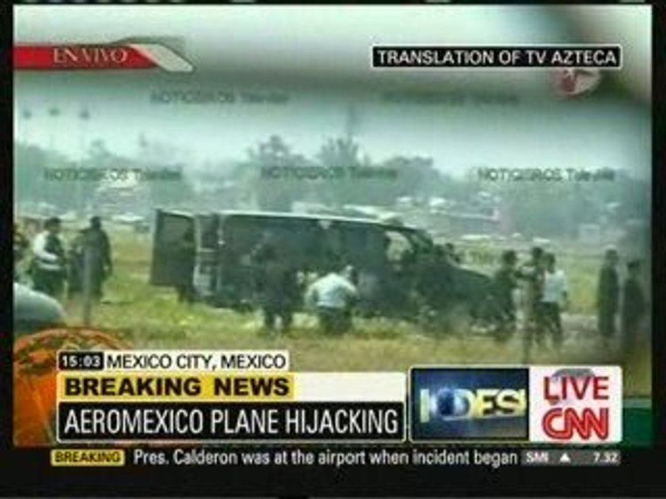 Hijacking Aeromexico Plane - Mexico City Airport 03