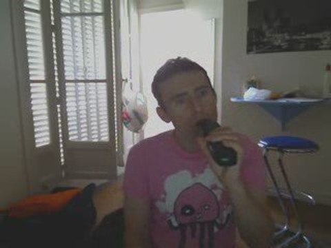 Wiwi égratigne La première fois de Shy'm