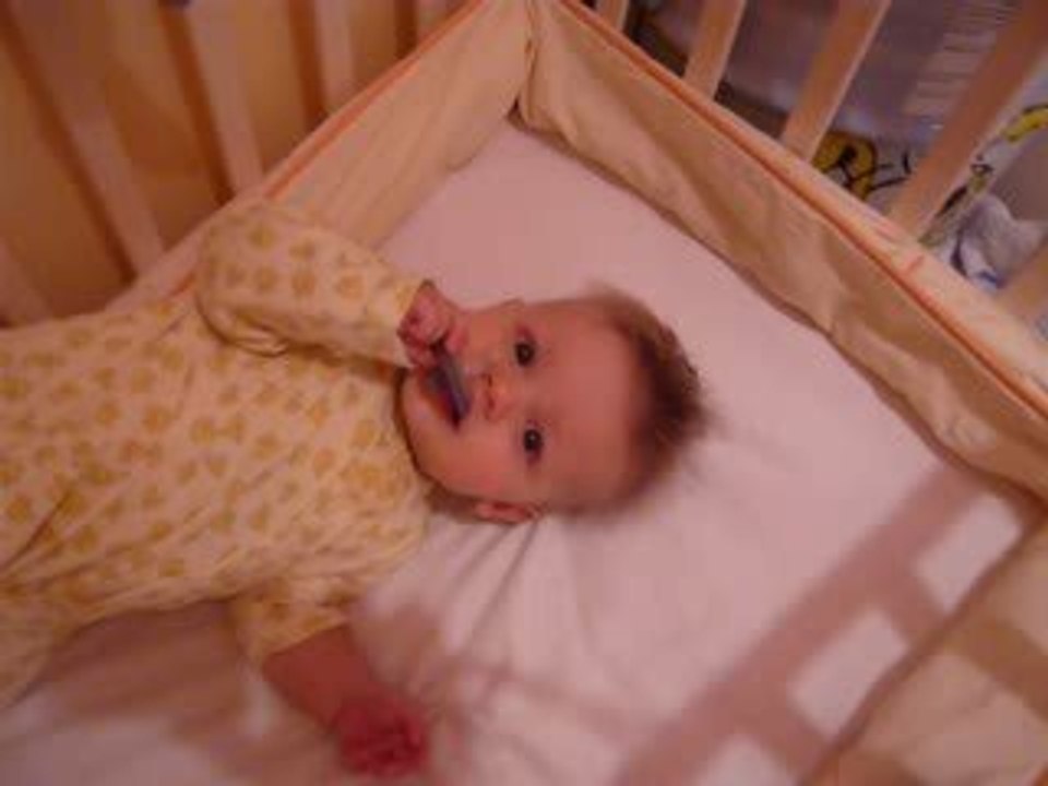 Enzo dans son lit