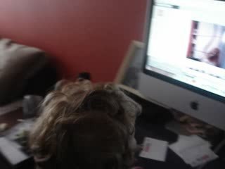 Romann s'éclate sur l'ordi dans 5 ans il devient hacker !