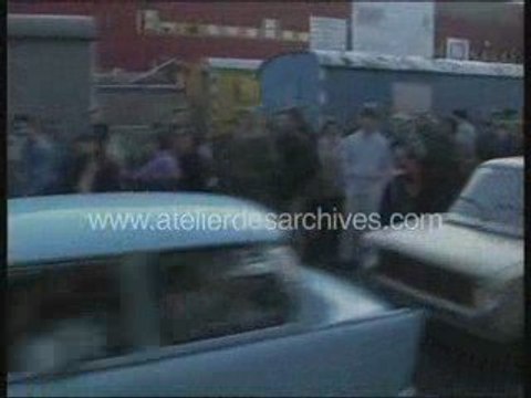 Chute du mur de Berlin: Les trabants passent à l'Ouest